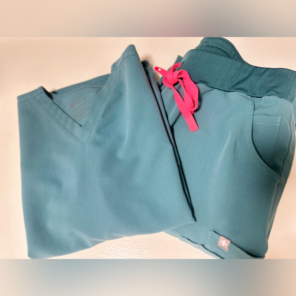 Figs hydrogreen scrubs- Small rafaela remix top and small-tall yola remix pants